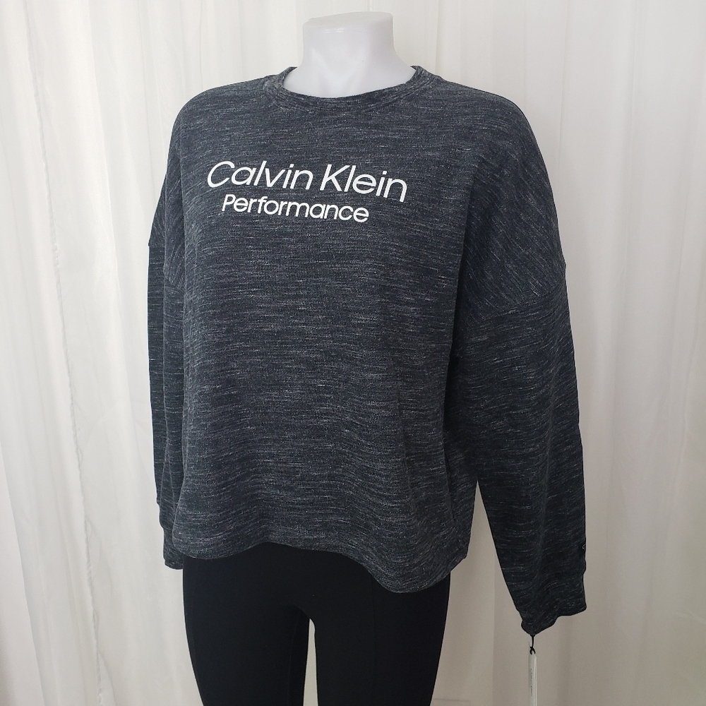 Calvin Klein Performance gray boxy cropped sweatshirt fleece lined size large
